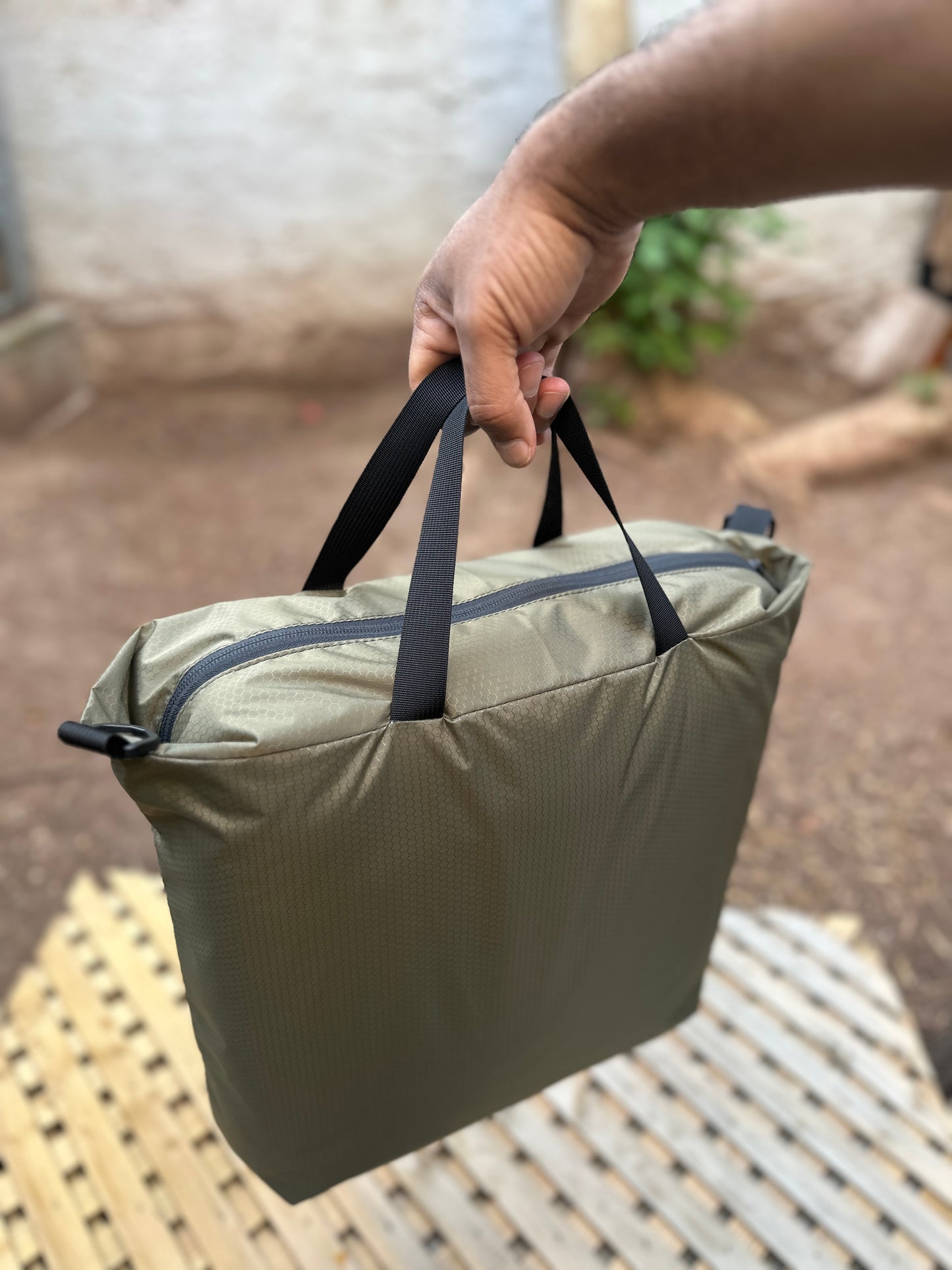 The Grid Tote